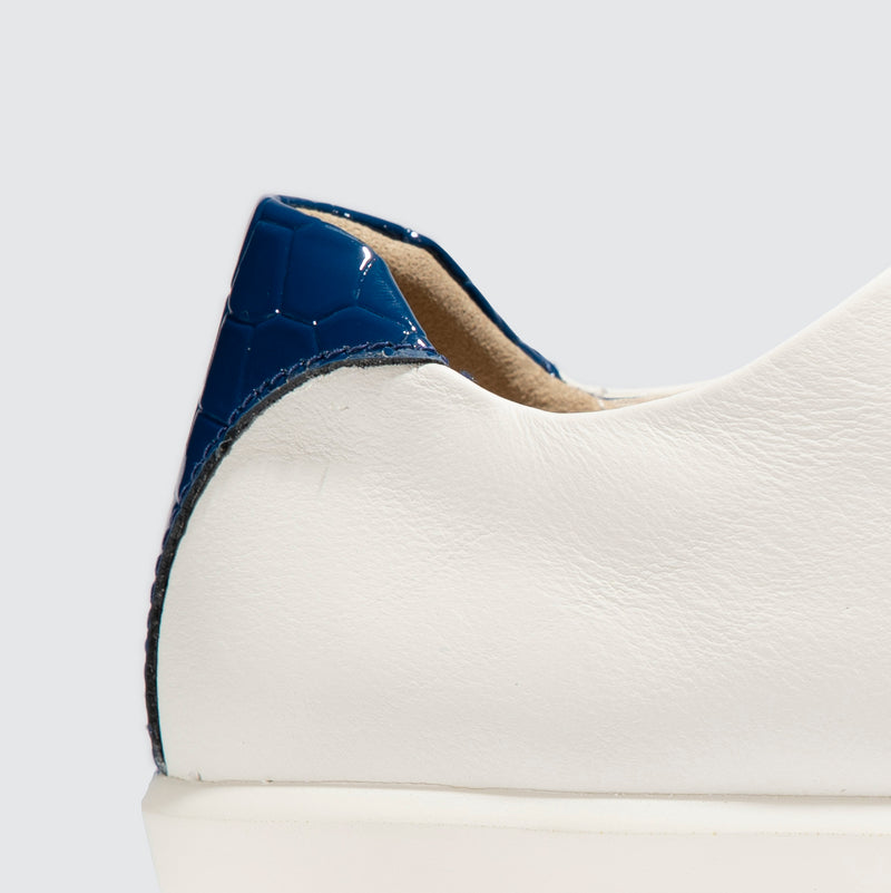 Dundee Shoe Heel Profile Navy and White